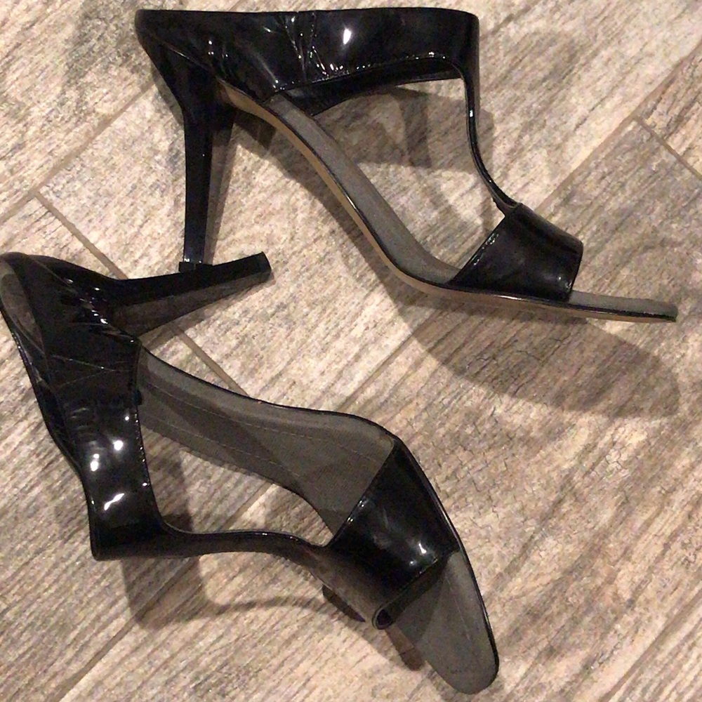 Vintage Nine West slip on mules square like